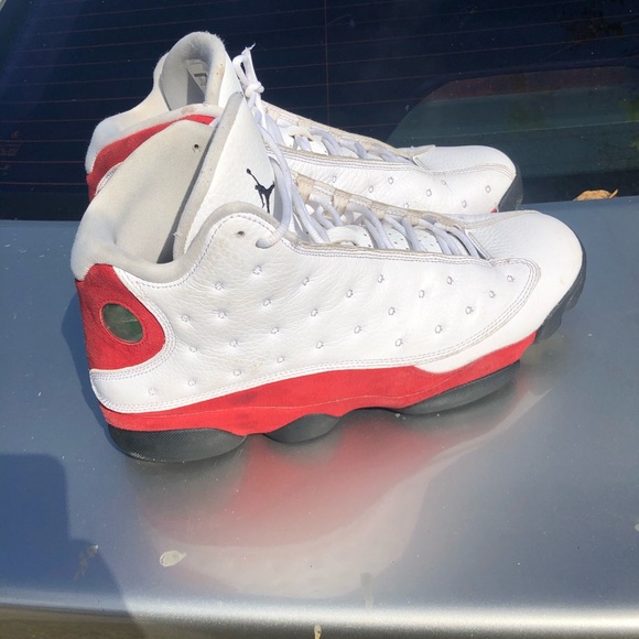 Jordan Chicago 13s - Picture 2 of 7
